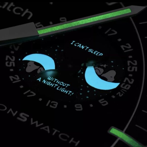 Authentic OMEGA X SWATCH MoonSwatch Mission to the Moonphase Snoopy Black Unisex - Picture 6 of 13